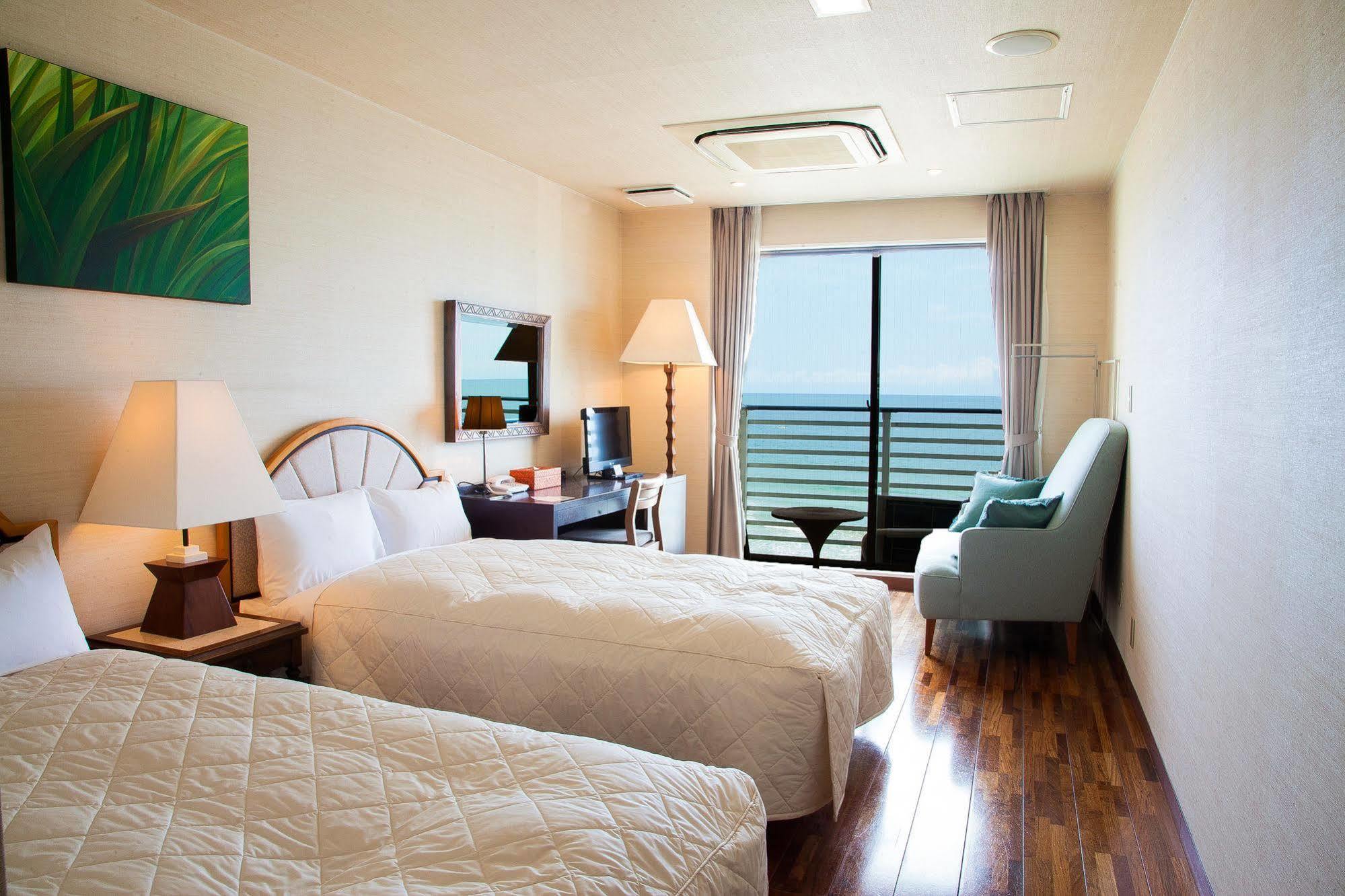 Sayan Terrace Hotel & Resort Onjuku Εξωτερικό φωτογραφία